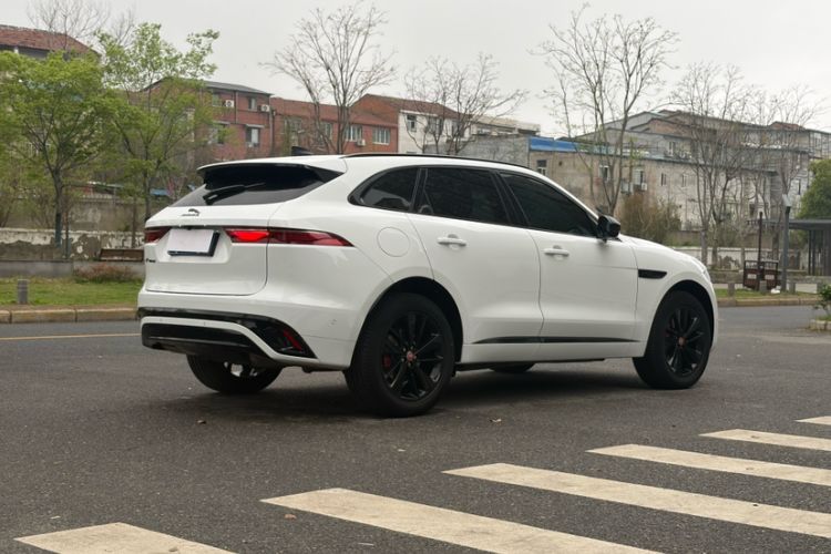 Used Jaguar F-PACE 2022 P250 R-Dynamic BLACK Exterior 5