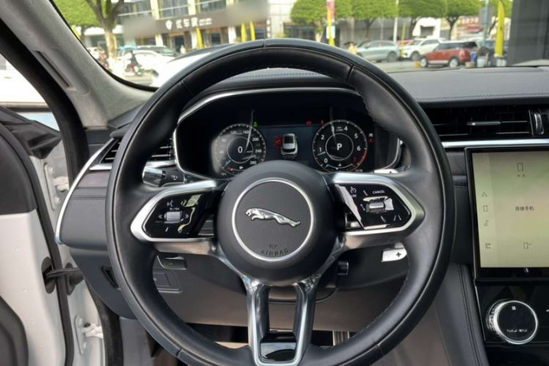 Used Jaguar F-PACE 2022 P250 HSE Interior 10