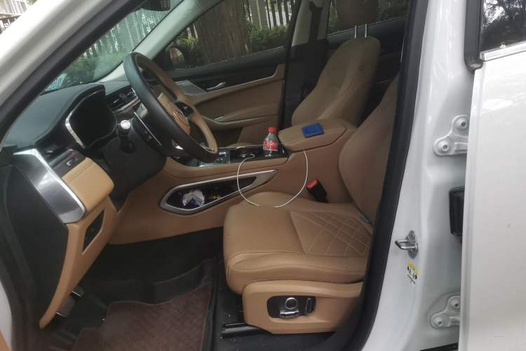 Used Jaguar F-PACE 2022 P250 HSE Left Front Seat