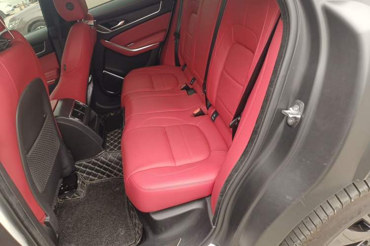 Used Jaguar F-PACE 2022 P250 R-Dynamic BLACK Left Rear Seat