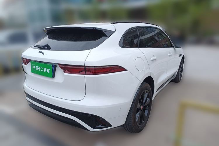Used Jaguar F-PACE 2022 P250 R-Dynamic BLACK Rear Right 45 Deg