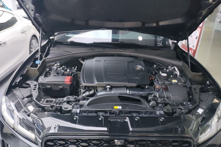 Used Jaguar F-PACE 2023 P250 R-Dynamic BLACK Engine Bay