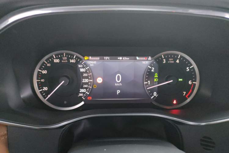 Used Jaguar F-PACE 2023 P250 R-Dynamic BLACK Instrument Cluster