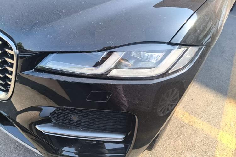Used Jaguar F-PACE 2023 P250 HSE Left Front Headlight