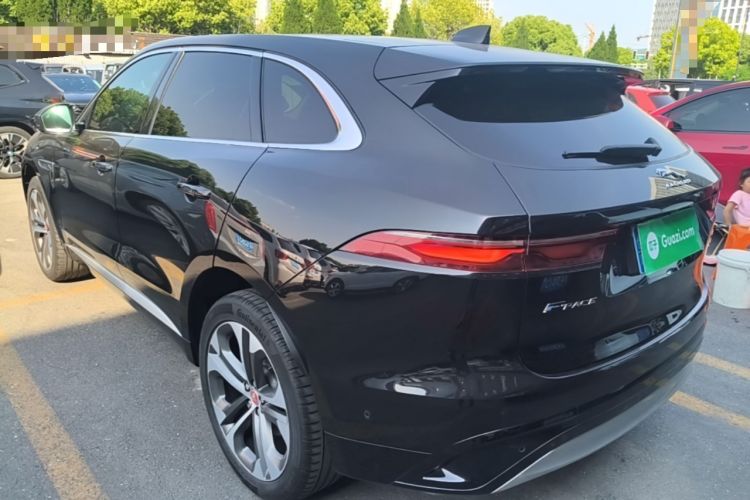 Used Jaguar F-PACE 2023 P250 HSE Rear Left 45 Deg