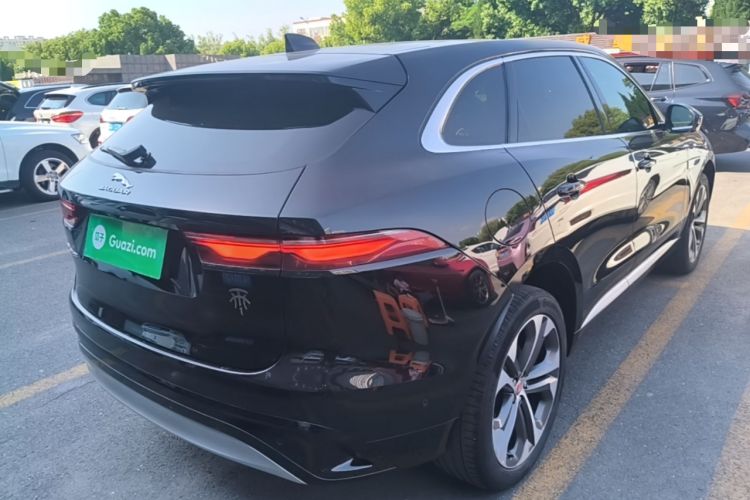Used Jaguar F-PACE 2023 P250 HSE Rear Right 45 Deg