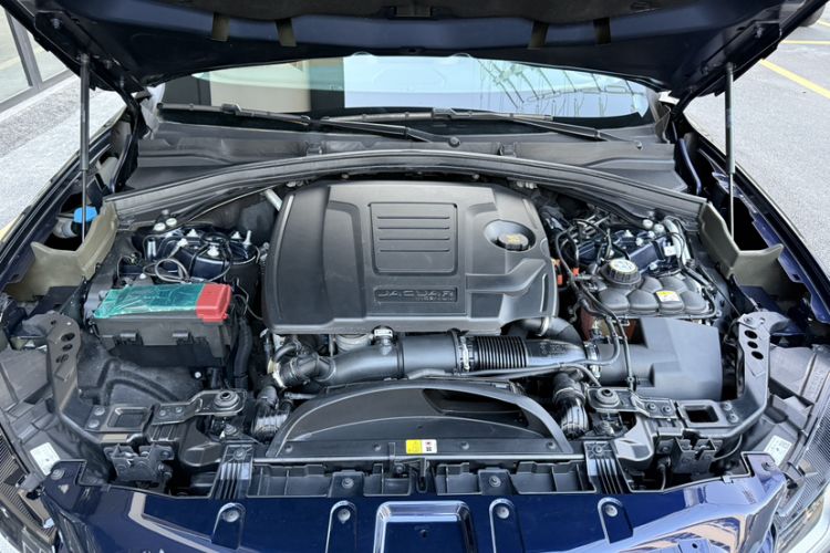 Used Jaguar F-PACE 2023 P250 HSE Engine Bay