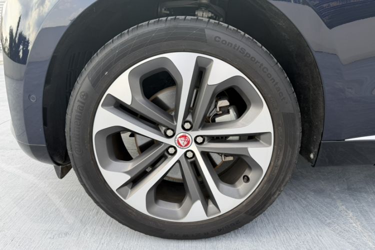 Used Jaguar F-PACE 2023 P250 HSE Exterior 10