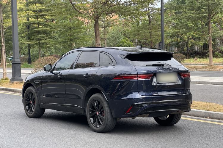 Used Jaguar F-PACE 2023 P250 R-Dynamic BLACK Exterior 2