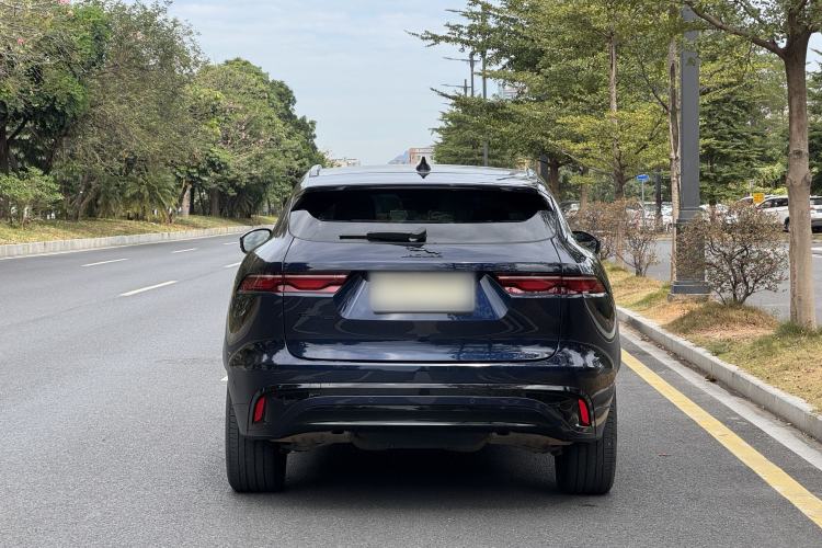 Used Jaguar F-PACE 2023 P250 R-Dynamic BLACK Exterior 3