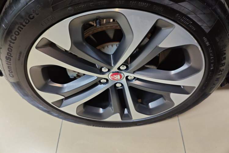 Used Jaguar F-PACE 2023 P250 HSE Exterior 8