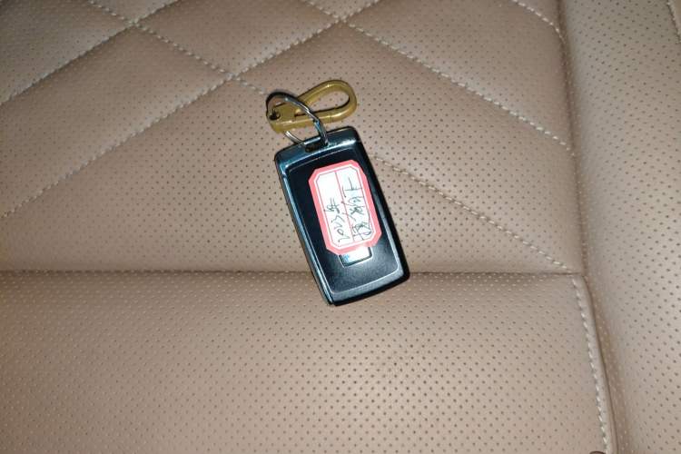 Used Jaguar F-PACE 2023 P250 HSE Interior 1