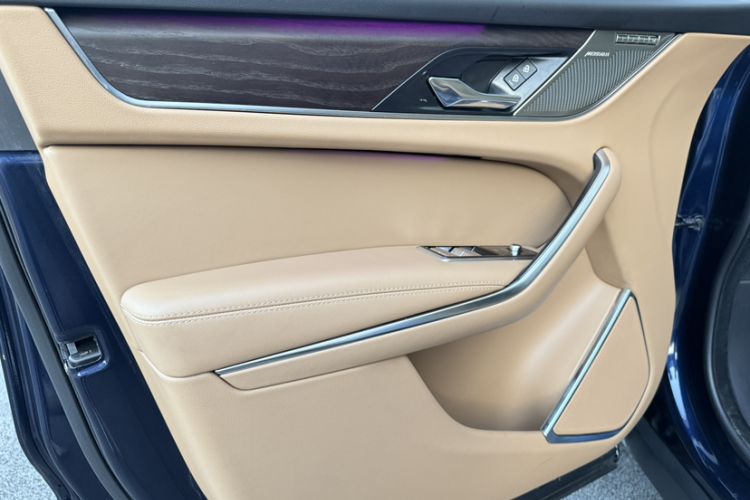 Used Jaguar F-PACE 2023 P250 HSE Interior 7