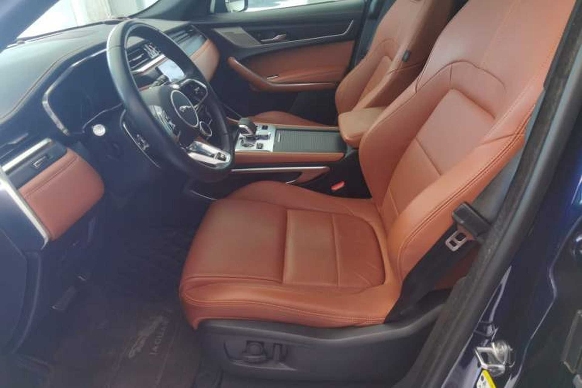 Used Jaguar F-PACE 2023 P250 R-Dynamic BLACK Left Front Seat