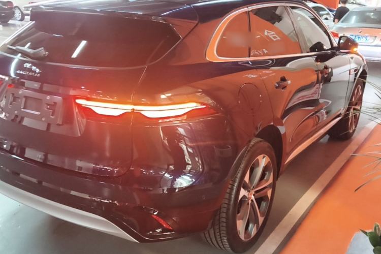 Used Jaguar F-PACE 2023 P250 HSE Rear Right 45 Deg