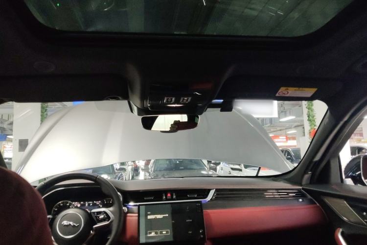 Used Jaguar F-PACE 2023 P250 R-Dynamic BLACK Headliner
