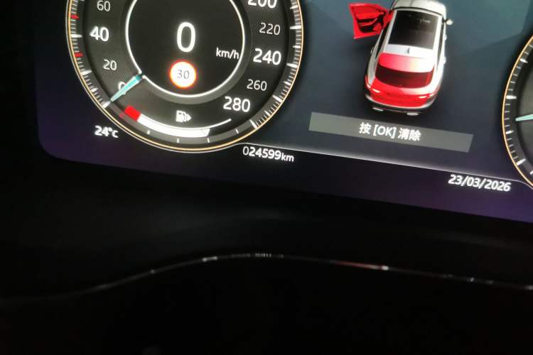 Used Jaguar F-PACE 2023 P400 SPORT Odometer Close Up