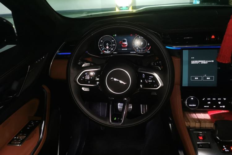 Used Jaguar F-PACE 2023 P400 SPORT Steering Wheel