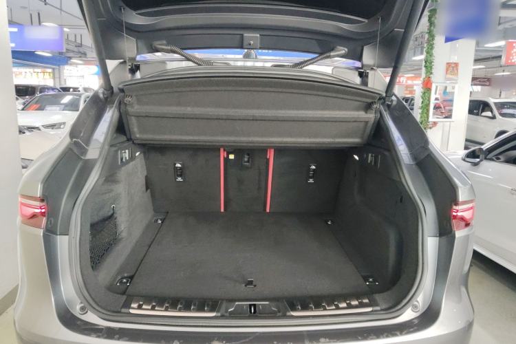 Used Jaguar F-PACE 2023 P250 R-Dynamic BLACK Trunk