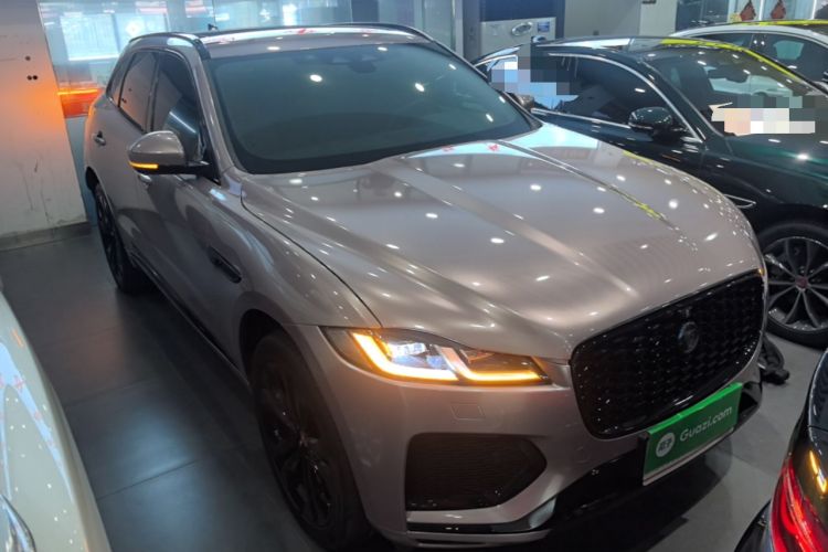 Used Jaguar F-PACE 2023 P400 SPORT Front Right 45 Deg