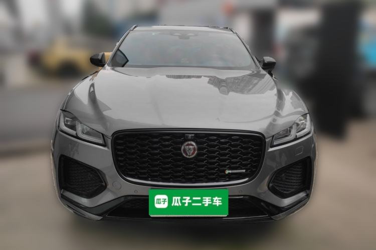 Used Jaguar F-PACE 2023 P250 R-Dynamic BLACK Front