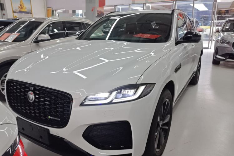 Used Jaguar F-PACE 2023 P250 R-Dynamic BLACK Front