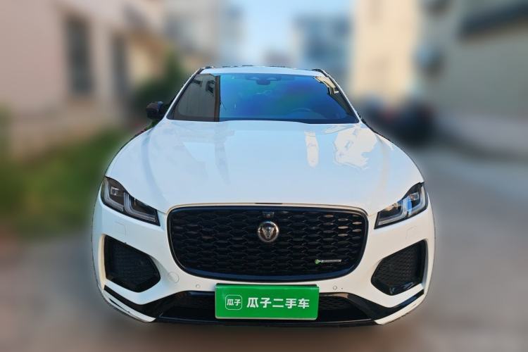 Used Jaguar F-PACE 2023 P250 R-Dynamic BLACK Front