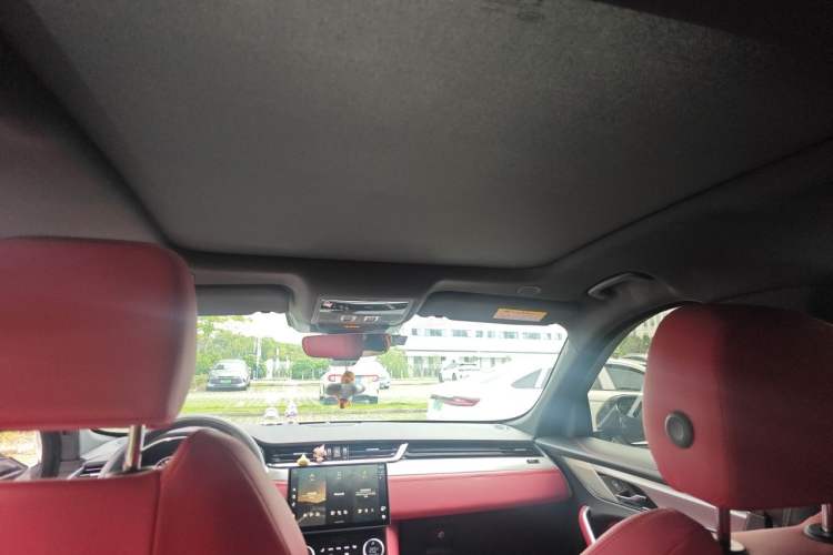 Used Jaguar F-PACE 2023 P250 R-Dynamic BLACK Headliner