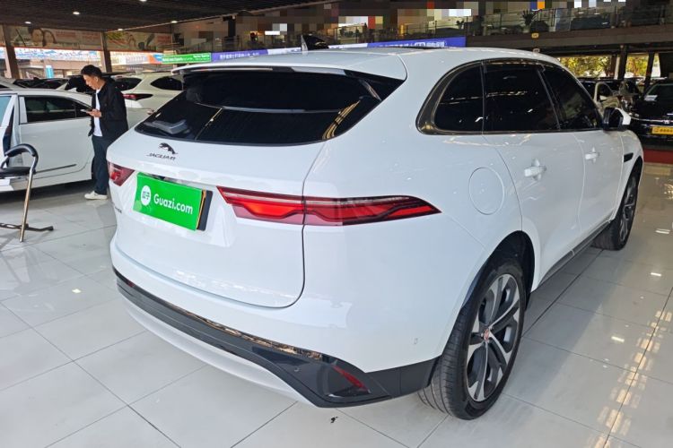 Used Jaguar F-PACE 2023 P250 HSE Rear Right 45 Deg