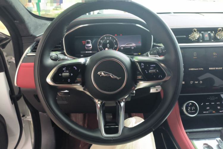 Used Jaguar F-PACE 2023 P400 SPORT Steering Wheel