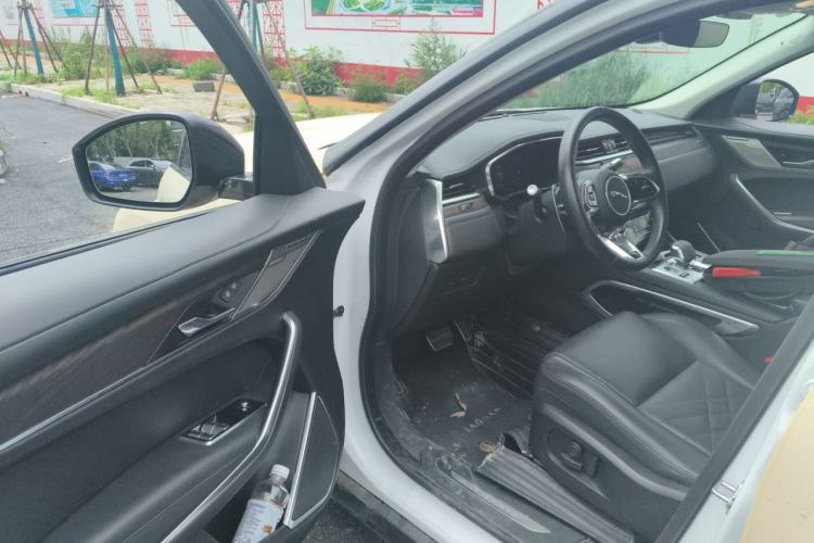 Used Jaguar F-PACE 2023 P250 HSE Driver Seat