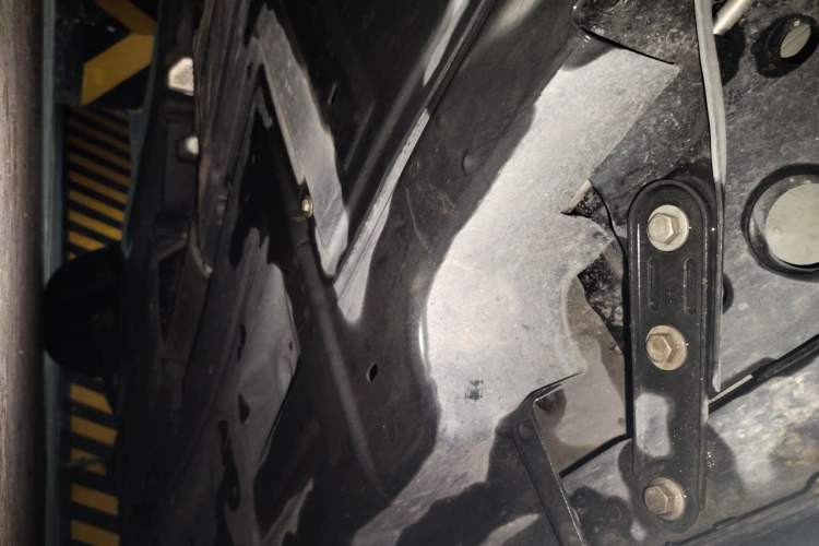 Used Jaguar F-PACE 2024 P250 R-Dynamic S Chassis Front Left