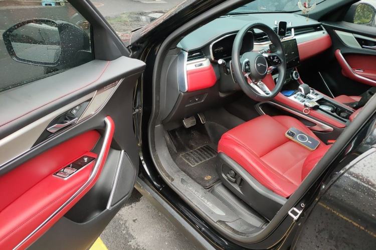 Used Jaguar F-PACE 2024 P250 R-Dynamic SE Driver Seat
