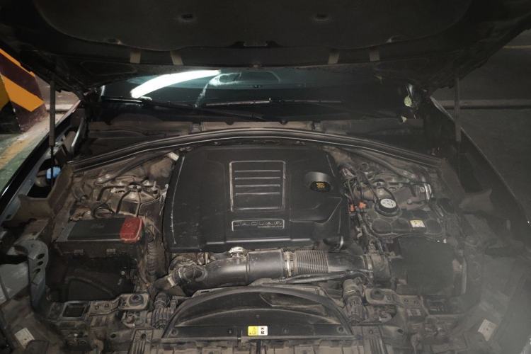Used Jaguar F-PACE 2024 P250 R-Dynamic S Engine Bay