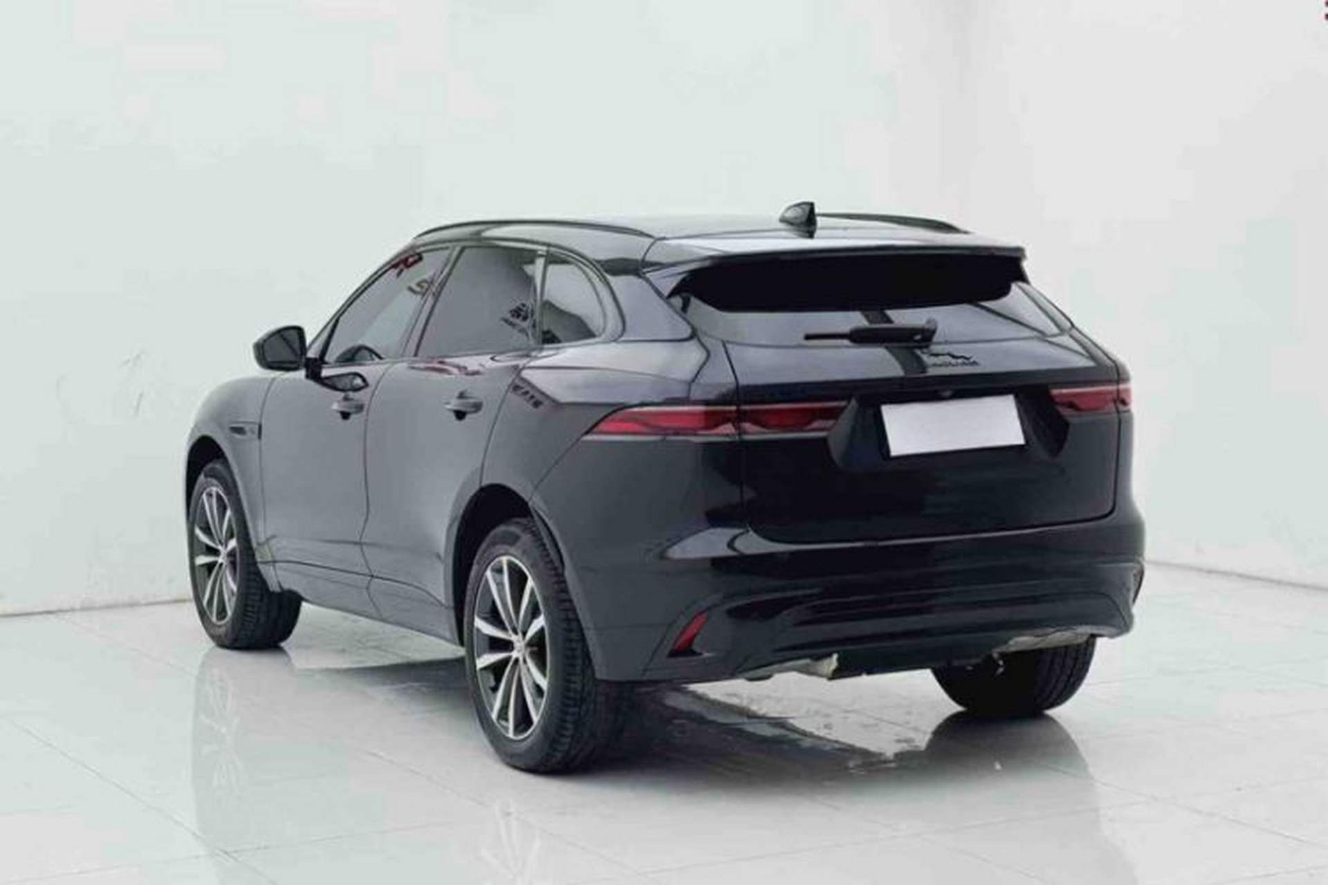 Used Jaguar F-PACE 2024 P250 R-Dynamic SE Exterior 5