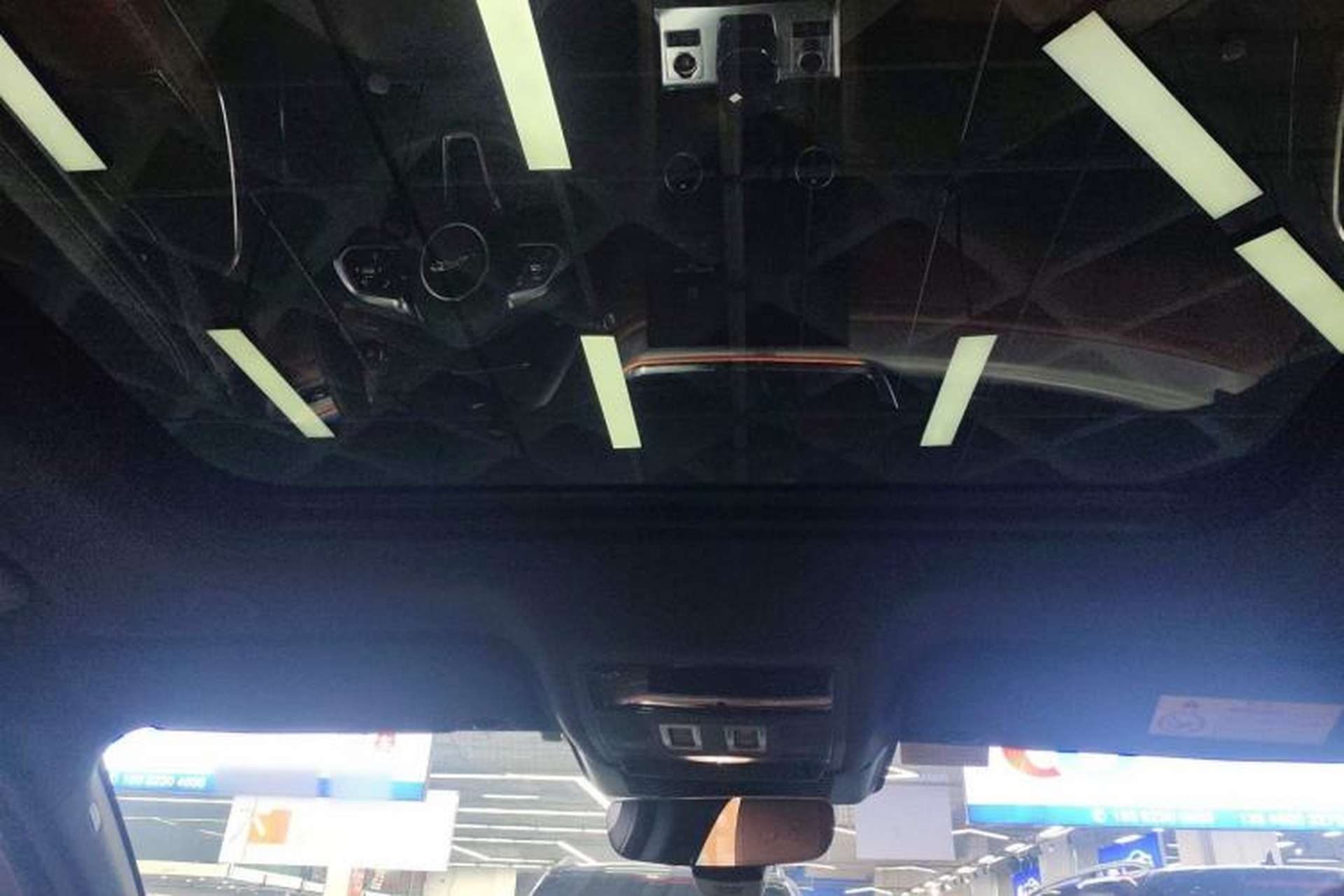 Used Jaguar F-PACE 2024 P250 R-Dynamic SE Headliner