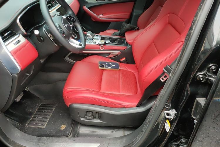 Used Jaguar F-PACE 2024 P250 R-Dynamic SE Left Front Seat