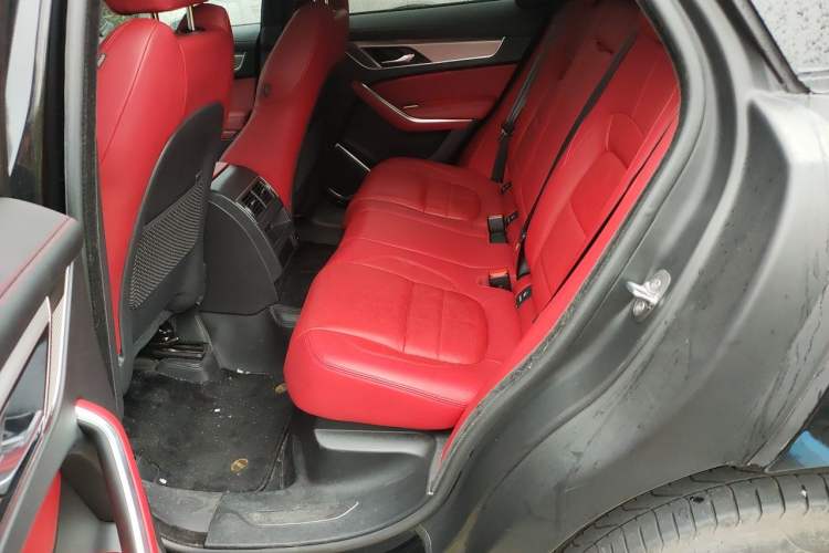 Used Jaguar F-PACE 2024 P250 R-Dynamic SE Left Rear Seat