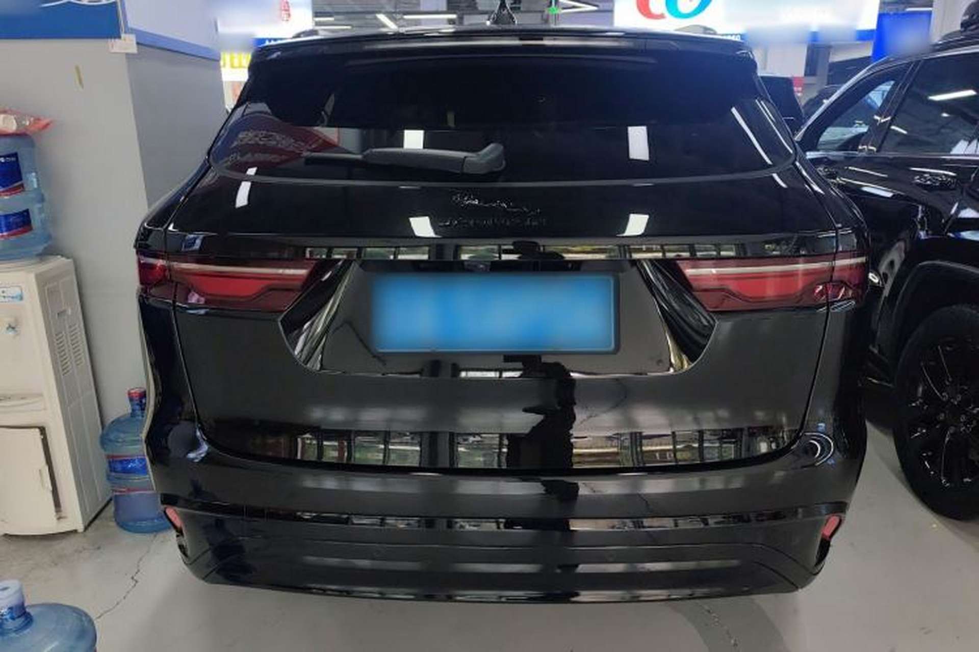Used Jaguar F-PACE 2024 P250 R-Dynamic SE Rear