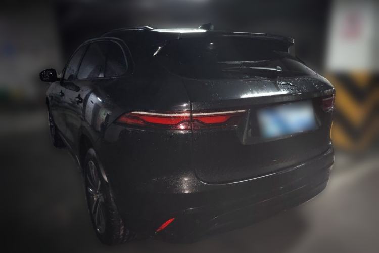 Used Jaguar F-PACE 2024 P250 R-Dynamic S Rear Left 45 Deg