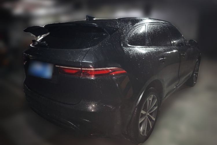 Used Jaguar F-PACE 2024 P250 R-Dynamic S Rear Right 45 Deg