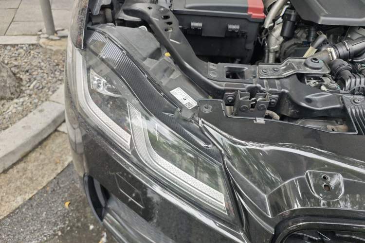 Used Jaguar F-PACE 2024 P250 R-Dynamic SE Right Front Headlight