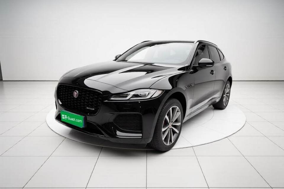 Jaguar F-PACE 2024