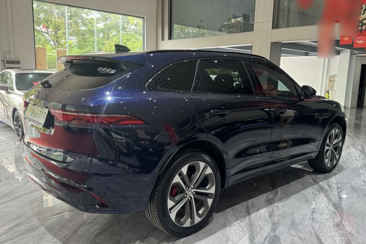 Used Jaguar F-PACE 2024 P250 R-Dynamic HSE Exterior 10