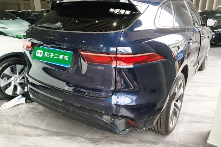 Used Jaguar F-PACE 2024 P250 R-Dynamic HSE Rear Right 45 Deg