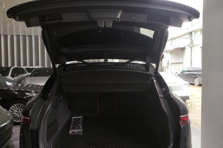 Used Jaguar F-PACE 2024 P250 R-Dynamic HSE Trunk
