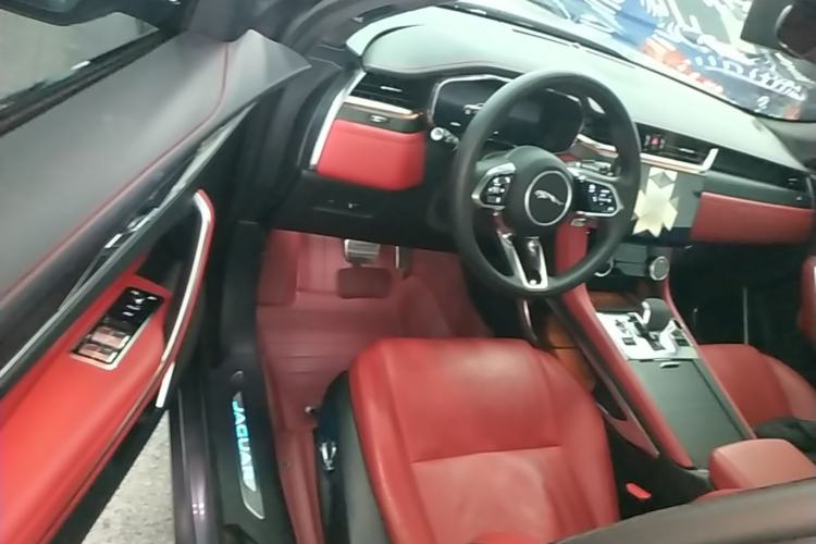 Used Jaguar F-PACE 2024 P250 R-Dynamic HSE Driver Seat