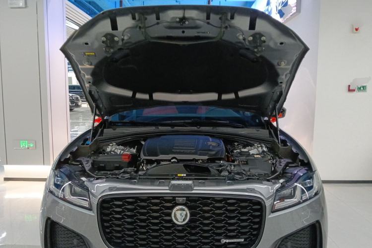 Used Jaguar F-PACE 2024 P250 R-Dynamic HSE Engine Bay
