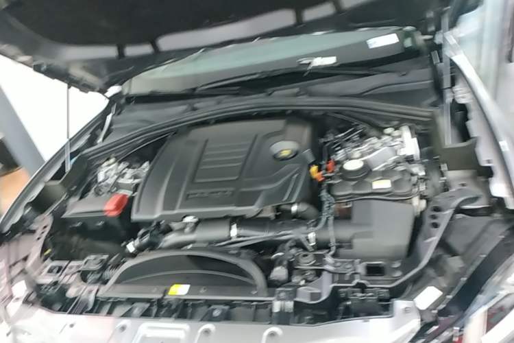 Used Jaguar F-PACE 2024 P250 R-Dynamic HSE Engine Bay
