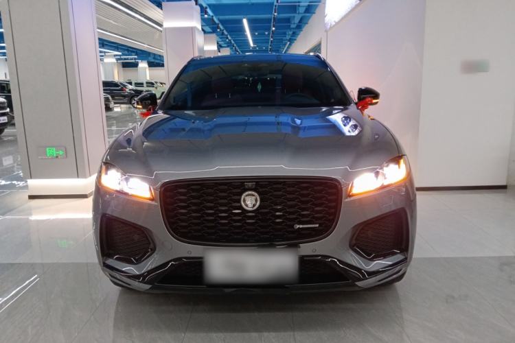 Used Jaguar F-PACE 2024 P250 R-Dynamic HSE Exterior 1